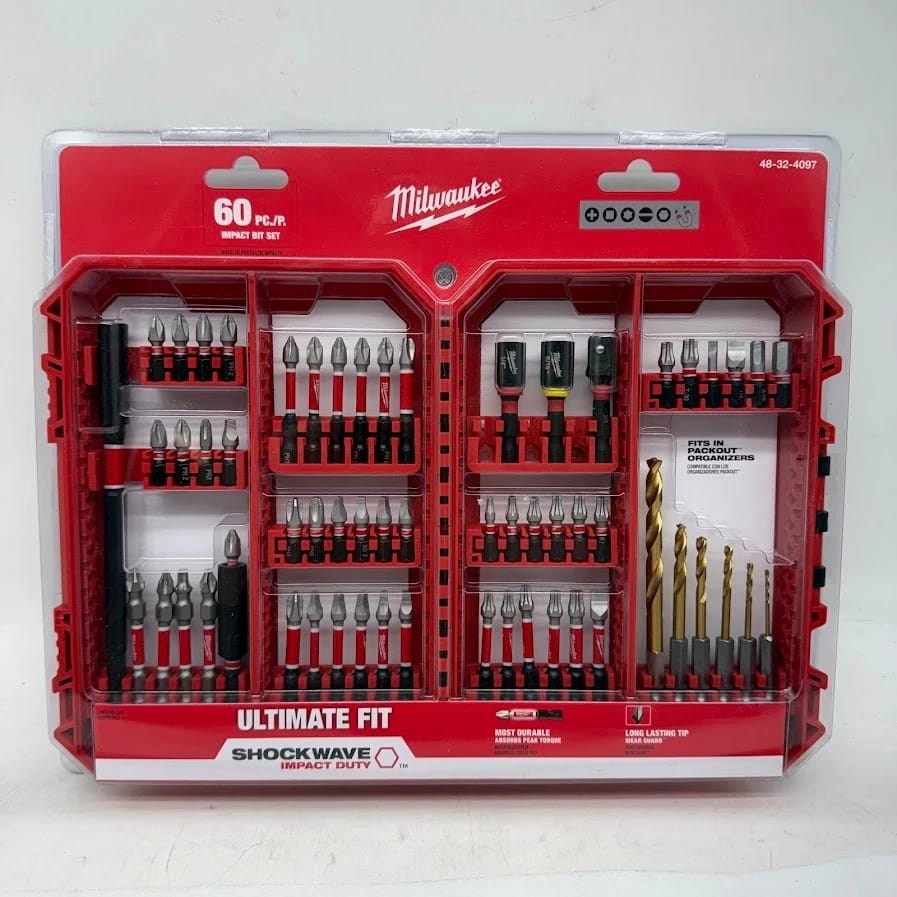 SET DE 60 PIEZAS MILWAUKEE