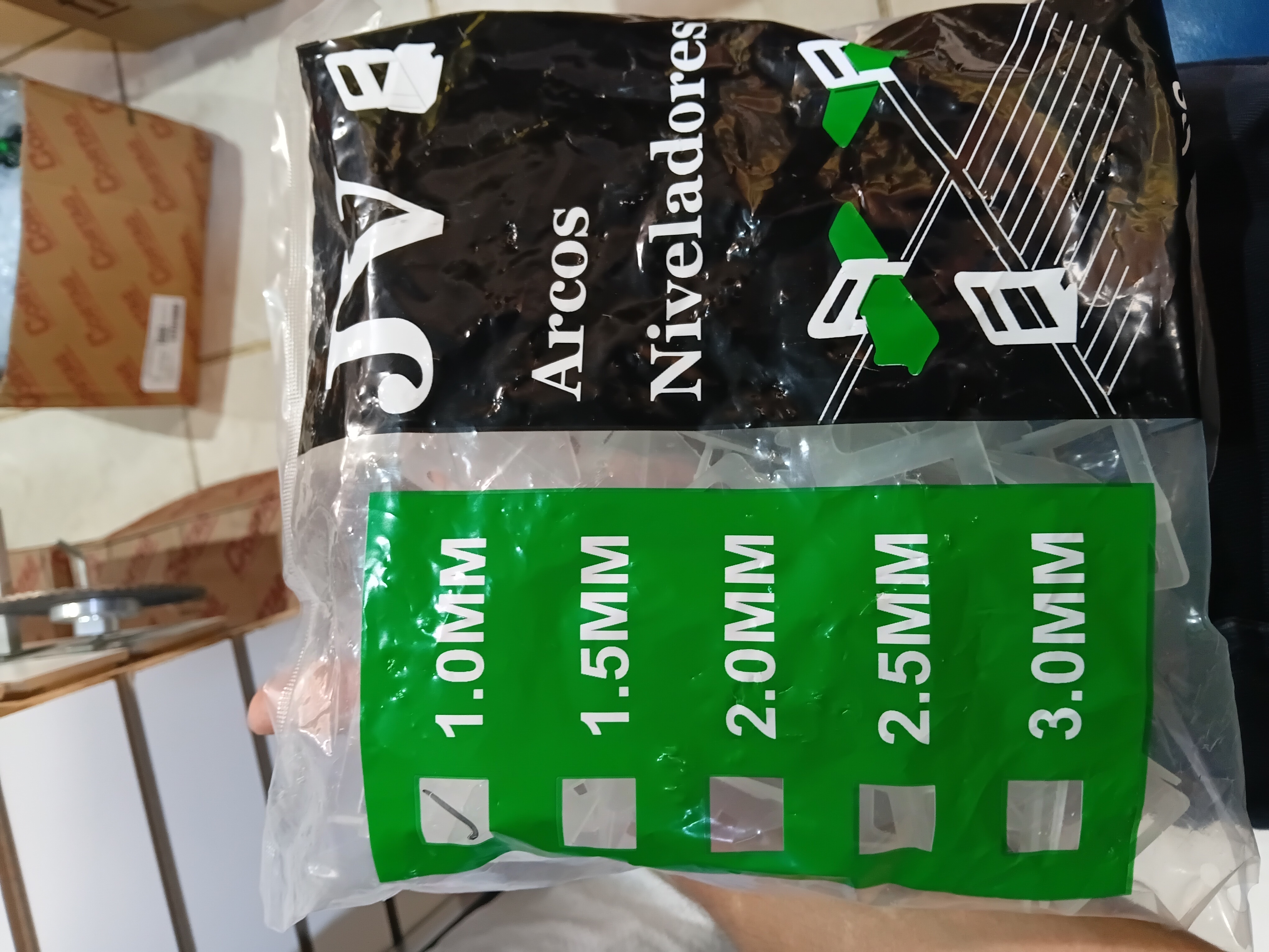 NIVELADORES ANCHOS JV 1 MM